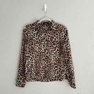 Lulu’s Leopard Print Blouse